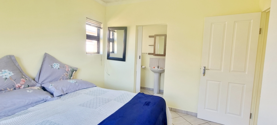 3 Bedroom Property for Sale in Kidds Beach Eastern Cape